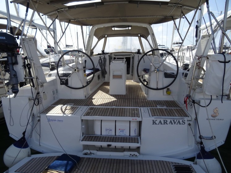 Oceanis 38 - Boatscribe.com