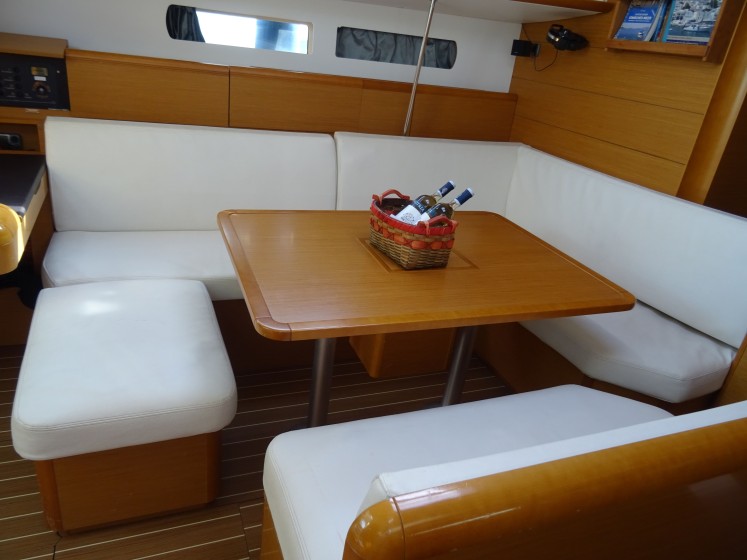 Sun Odyssey 469 - Boatscribe.com