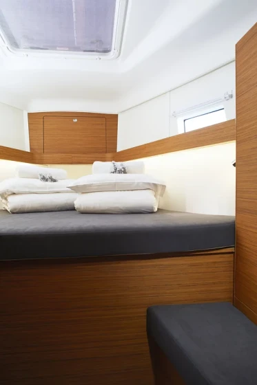 Elan 45 Impression - Boatscribe.com