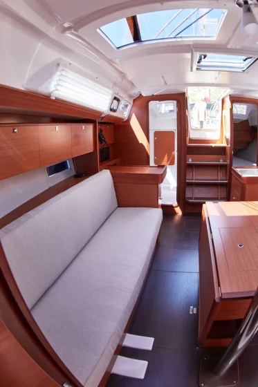 Dufour 360 GL - Boatscribe.com