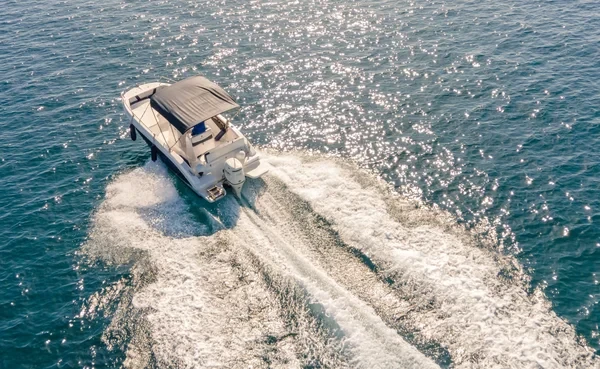 Orizzonti Andromeda - Boatscribe.com