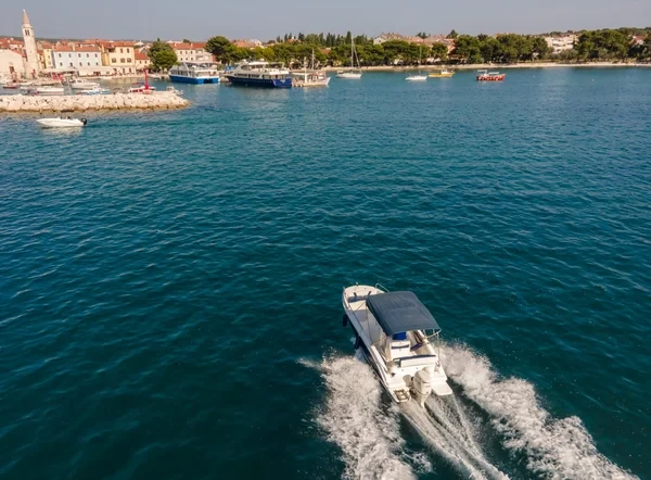 Orizzonti Andromeda - Boatscribe.com