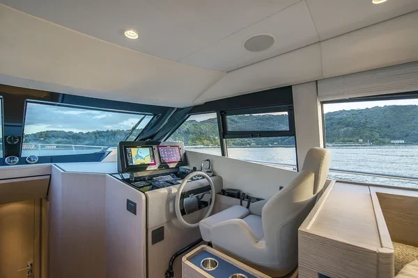 Ferretti 500 - Boatscribe.com