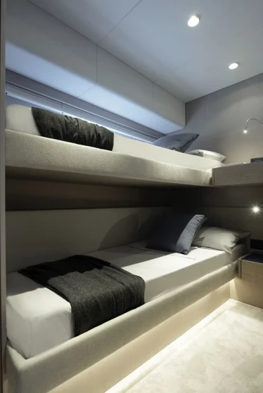 Ferretti 500 - Boatscribe.com