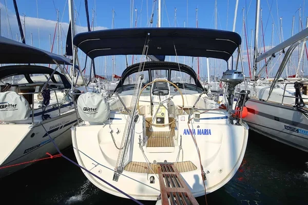 Bavaria 39 Cruiser - Boatscribe.com