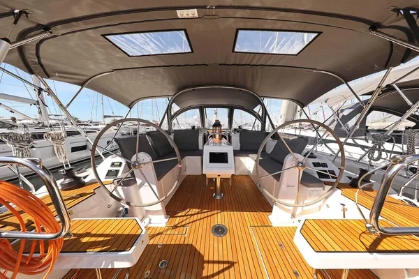 Bavaria C42 Style - Boatscribe.com