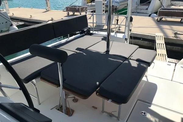 Sun Loft 47 - Boatscribe.com