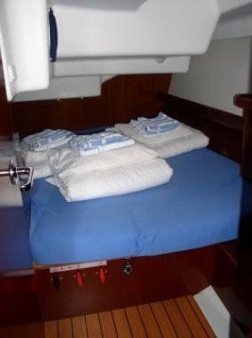 Oceanis 473 Clipper - Boatscribe.com