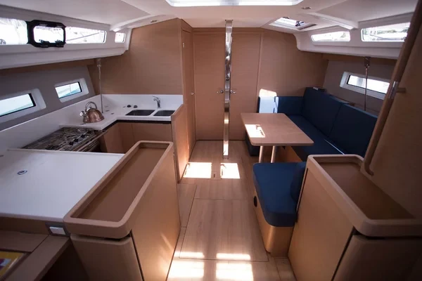 Sun Odyssey 440 - Boatscribe.com