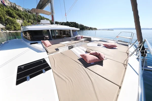 Bali 4.5 - Boatscribe.com