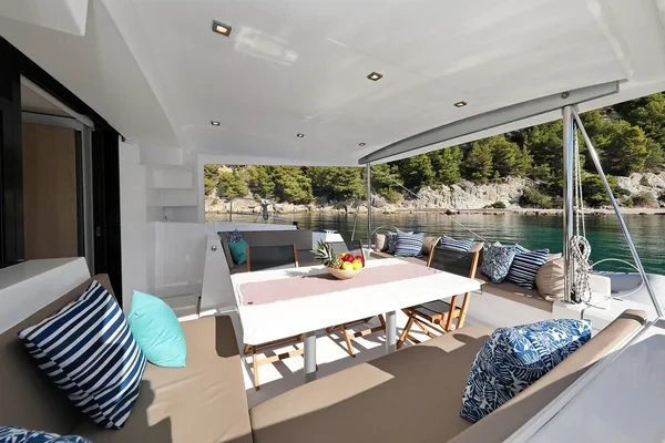 Bali 4.5 - Boatscribe.com