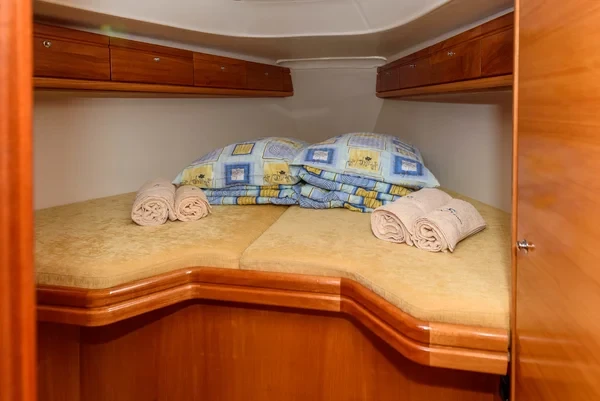 Bavaria 33 Cruiser - Boatscribe.com