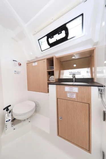 Bavaria 41 Cruiser - Boatscribe.com