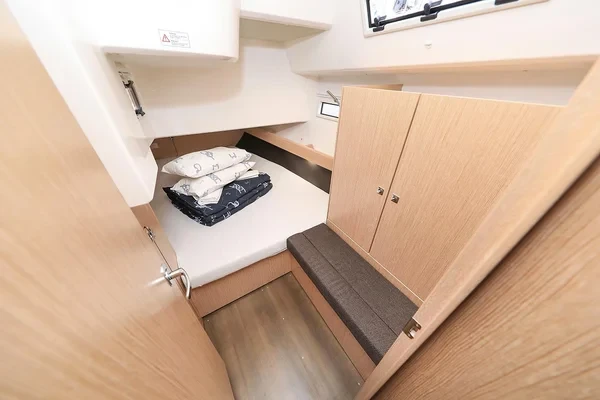 Bavaria 41 Cruiser - Boatscribe.com