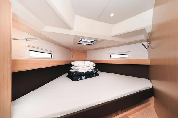 Bavaria 41 Cruiser - Boatscribe.com