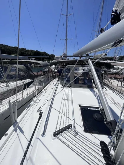 Bavaria C38 - Boatscribe.com