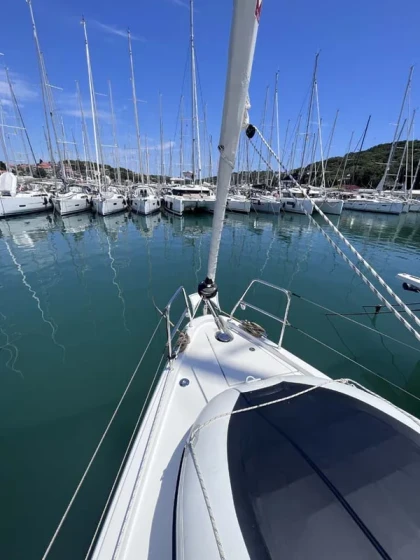 Bavaria C38 - Boatscribe.com