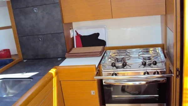 Sun Odyssey 349 - Boatscribe.com