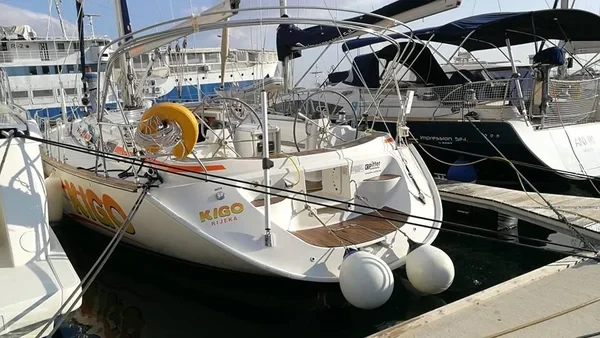 Bavaria 49 - Boatscribe.com