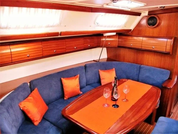 Bavaria 49 - Boatscribe.com