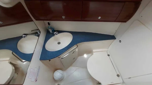 Bavaria 44 - Boatscribe.com