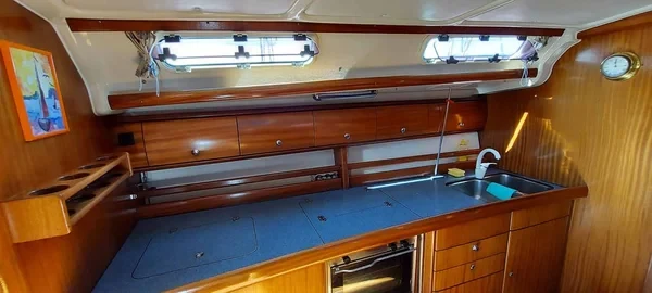 Bavaria 44 - Boatscribe.com