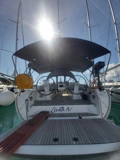Bavaria 41 Cruiser - Boatscribe.com
