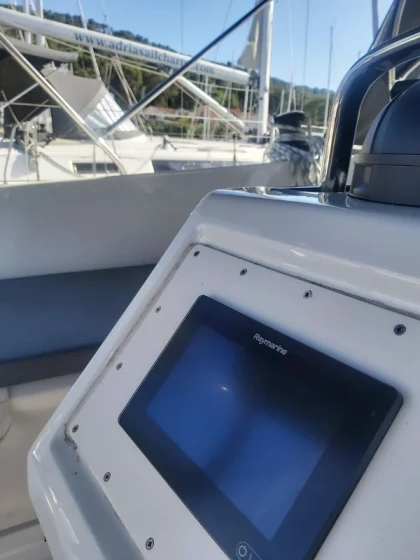 Bavaria 41 Cruiser - Boatscribe.com