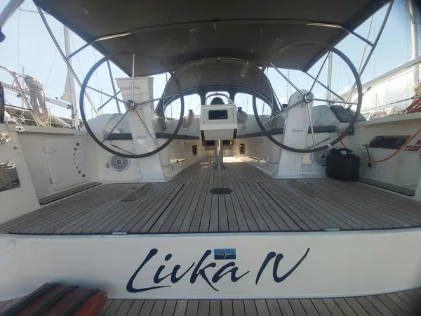 Bavaria 41 Cruiser - Boatscribe.com
