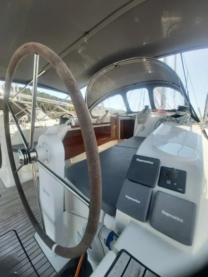 Bavaria 41 Cruiser - Boatscribe.com