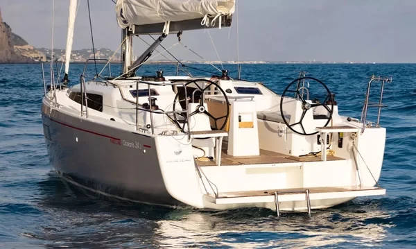 Oceanis 34.1 - Boatscribe.com