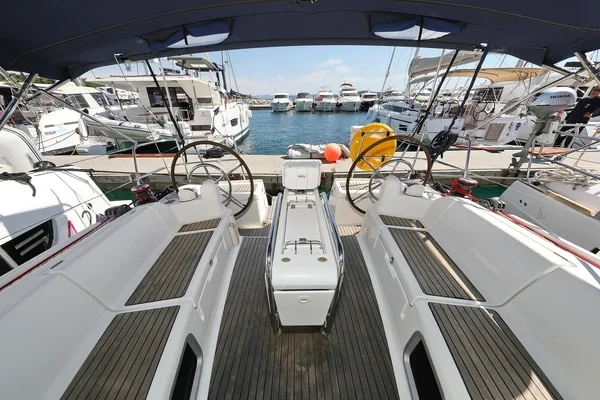 Sun Odyssey 439 - Boatscribe.com