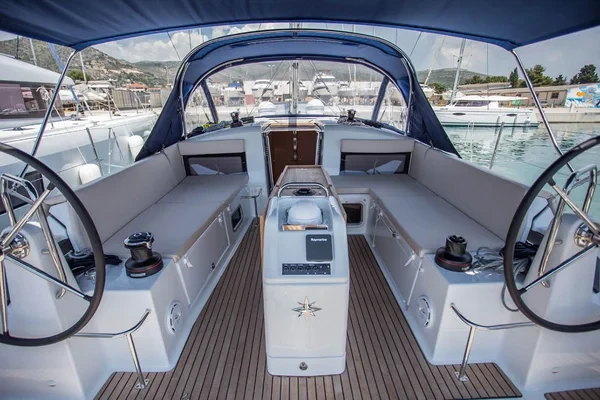 Sun Odyssey 440 - Boatscribe.com