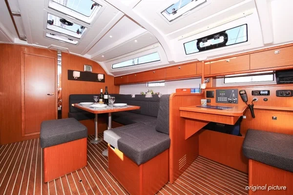 Bavaria 41 Cruiser - Boatscribe.com