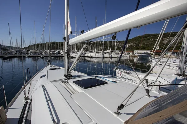 Elan 45 Impression - Boatscribe.com