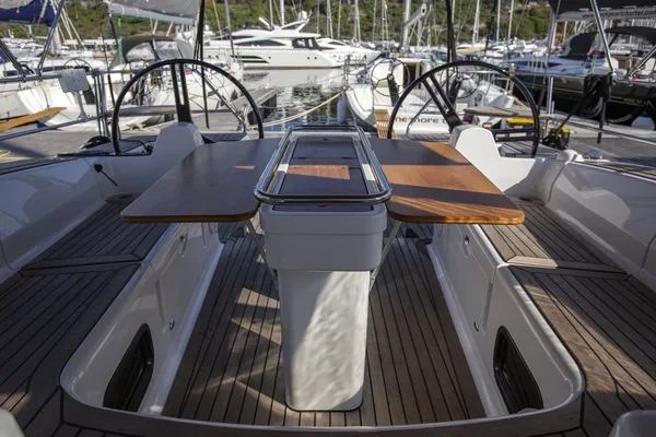 Elan 45 Impression - Boatscribe.com