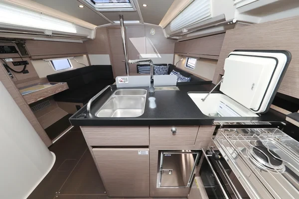 Hanse 388 - Boatscribe.com