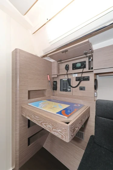 Hanse 388 - Boatscribe.com