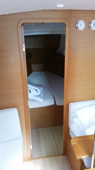 Sun Odyssey 379 - Boatscribe.com