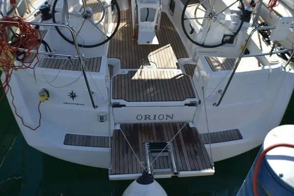 Sun Odyssey 379 - Boatscribe.com
