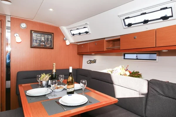 Bavaria 40 Cruiser - Boatscribe.com