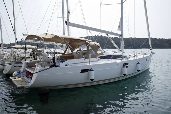 Elan 50 Impression - Boatscribe.com