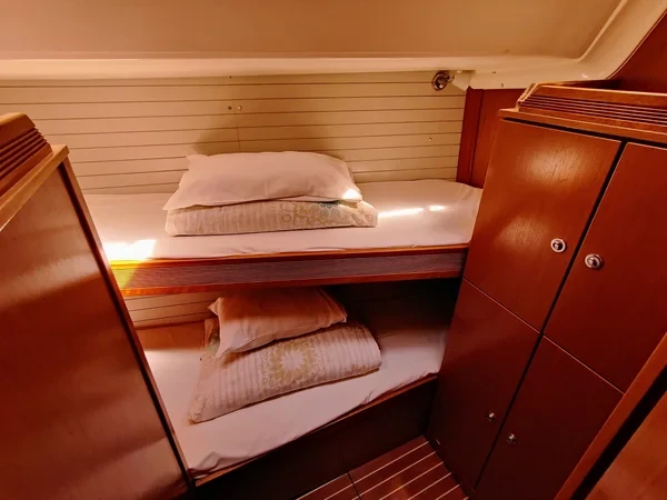 Bavaria 47 Cruiser - Boatscribe.com