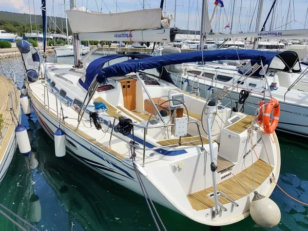 Bavaria 47 Cruiser - Boatscribe.com