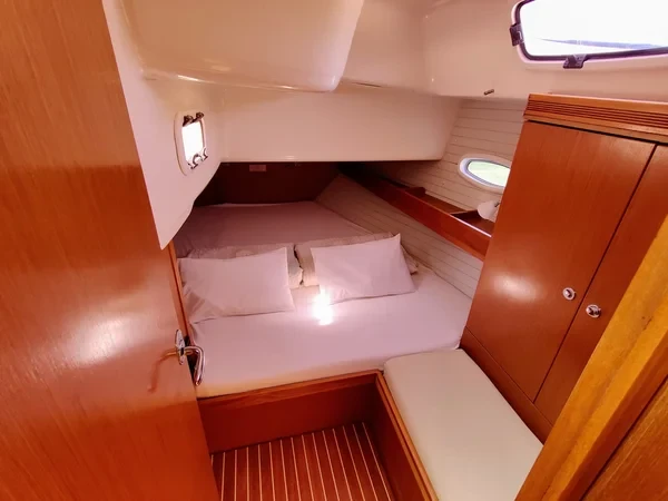 Bavaria 47 Cruiser - Boatscribe.com