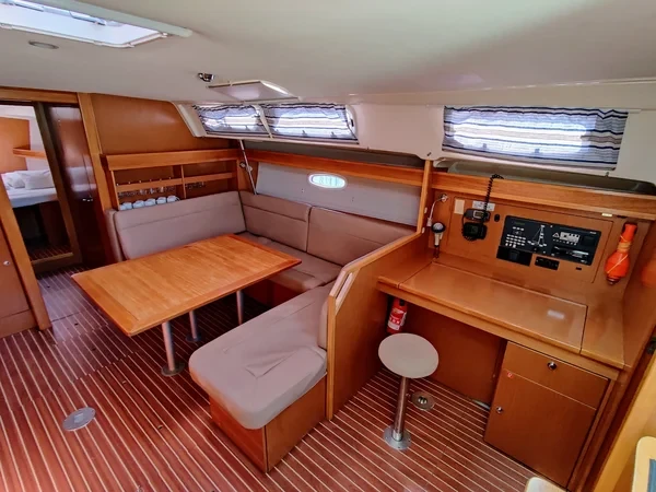 Bavaria 47 Cruiser - Boatscribe.com