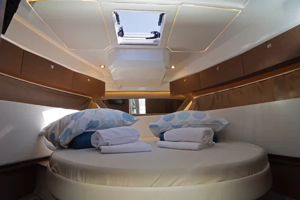 Merry Fisher 1095 - Boatscribe.com