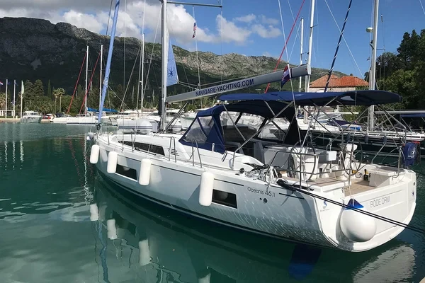 Oceanis 46.1 - Boatscribe.com