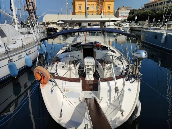 Bavaria 44 - Boatscribe.com