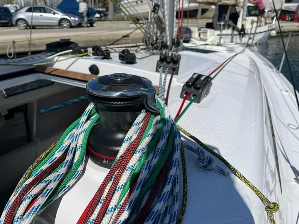 First 27 - Boatscribe.com
